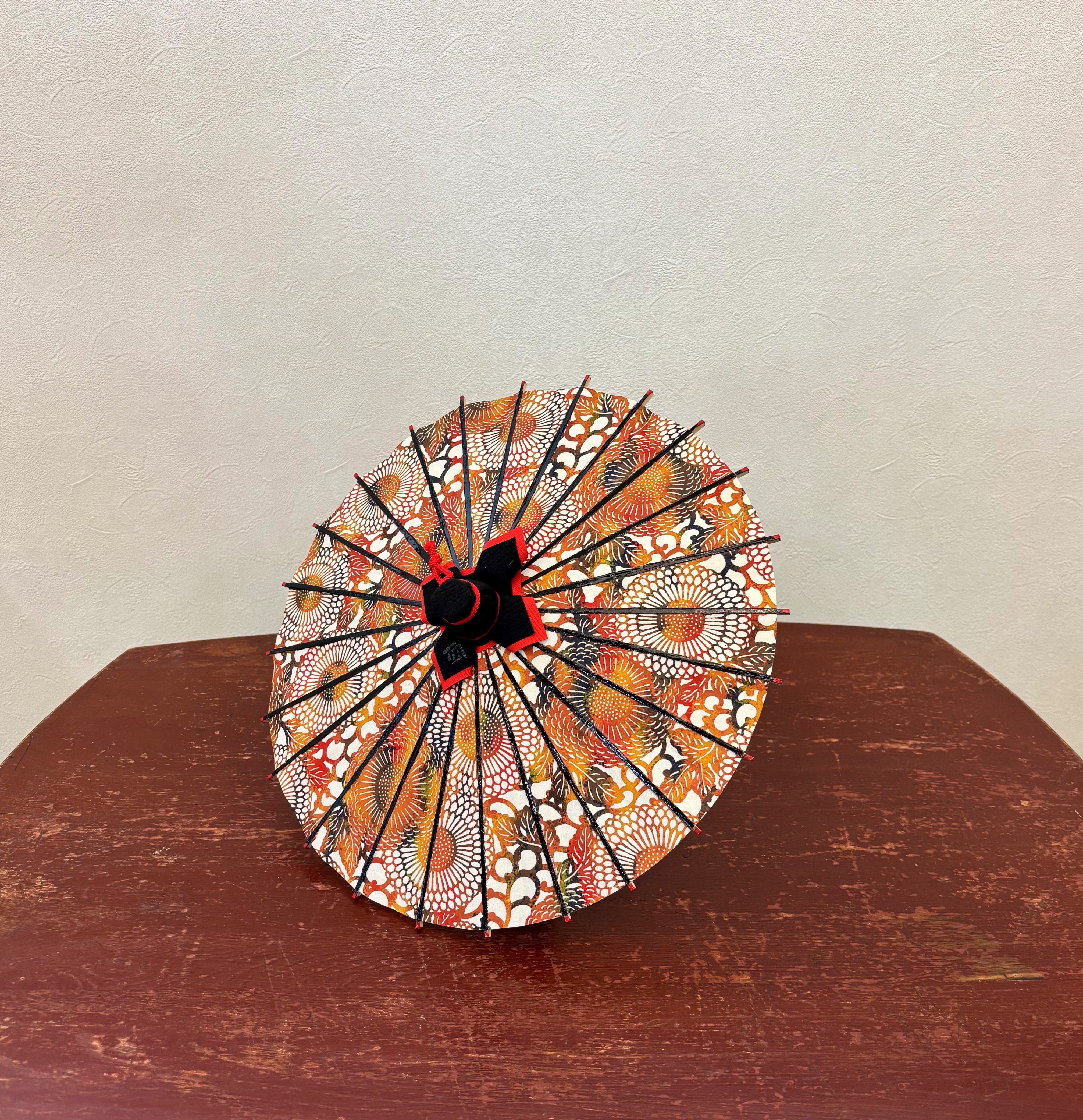 姫和傘 『菊唐草』彩