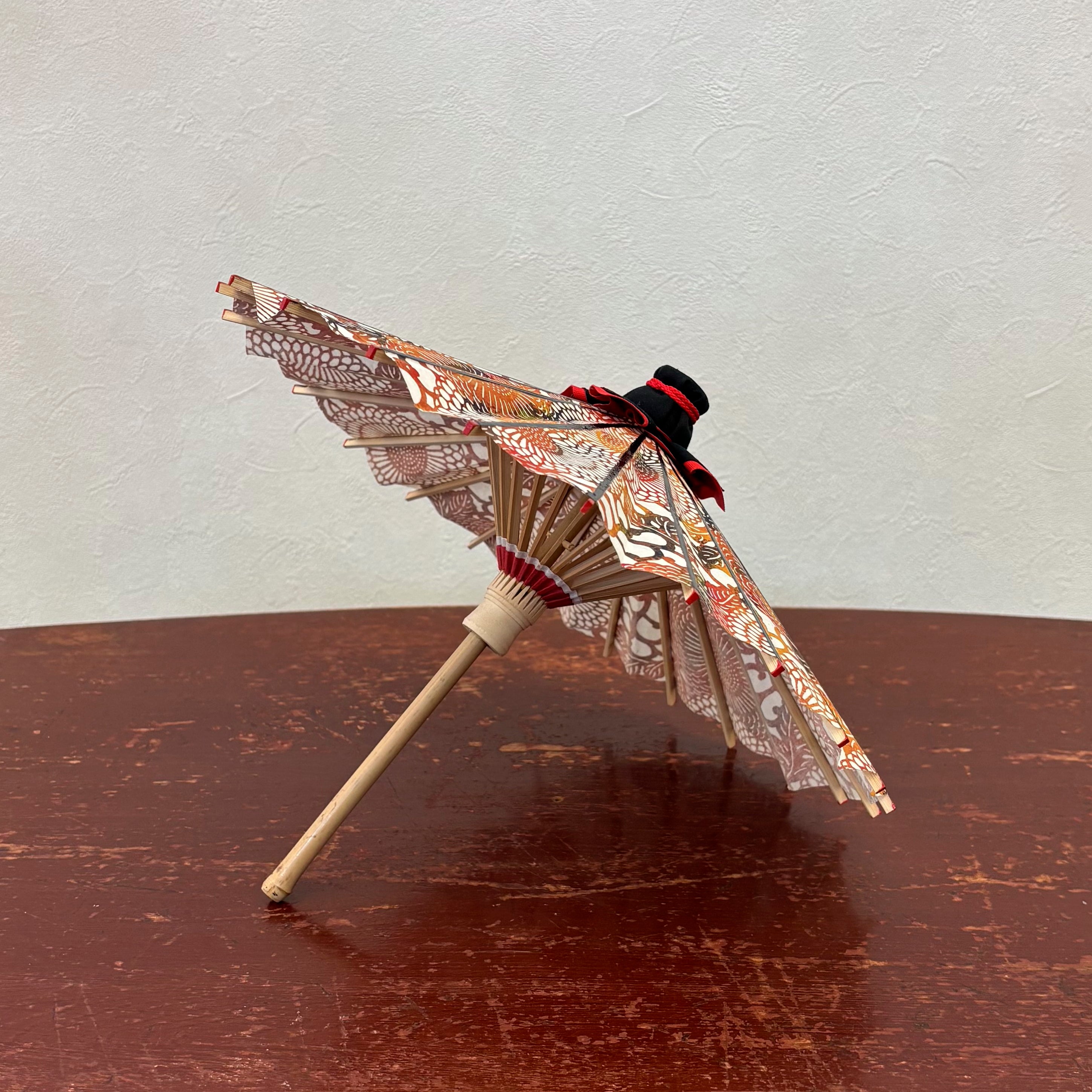 姫和傘 『菊唐草』彩