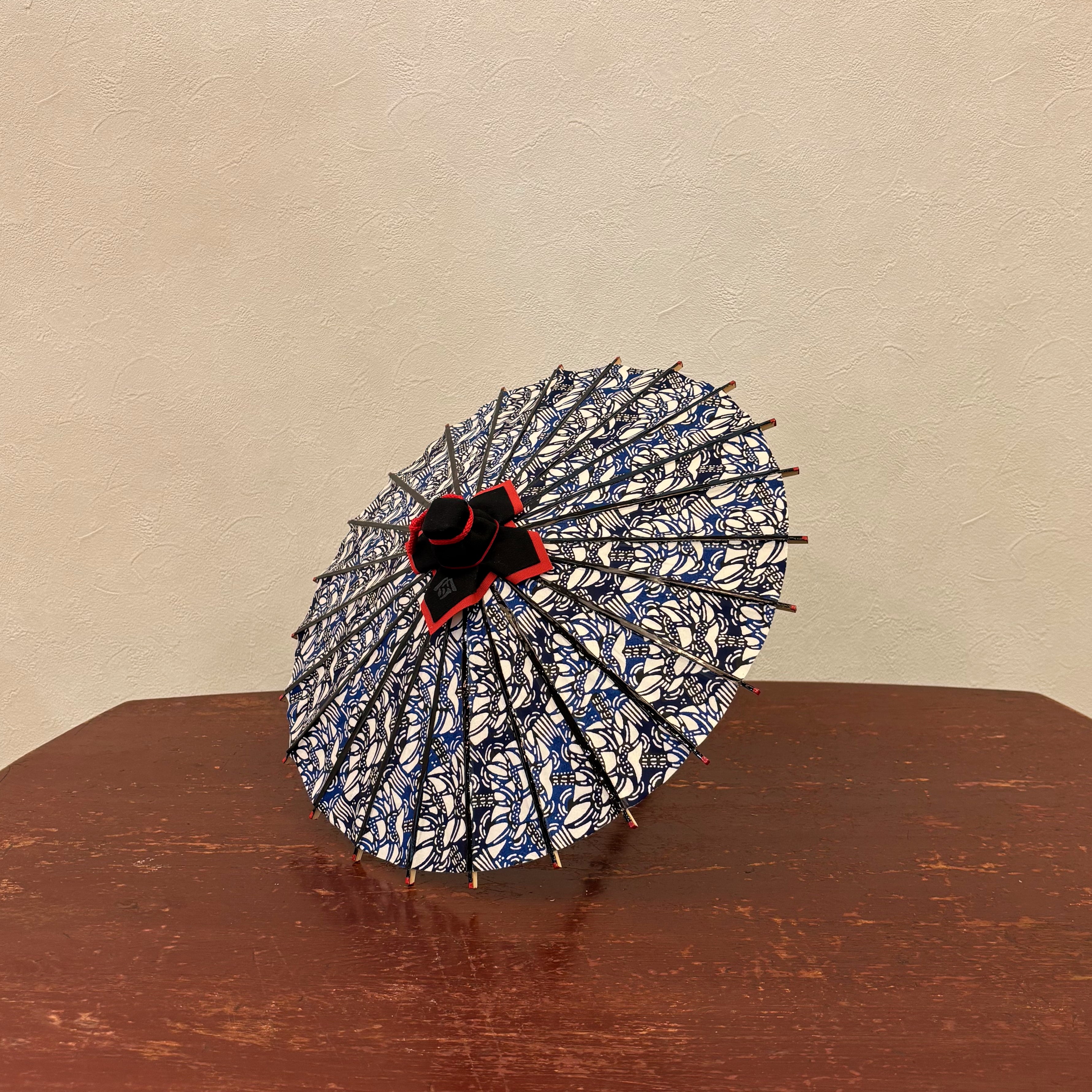 姫和傘 『水面』