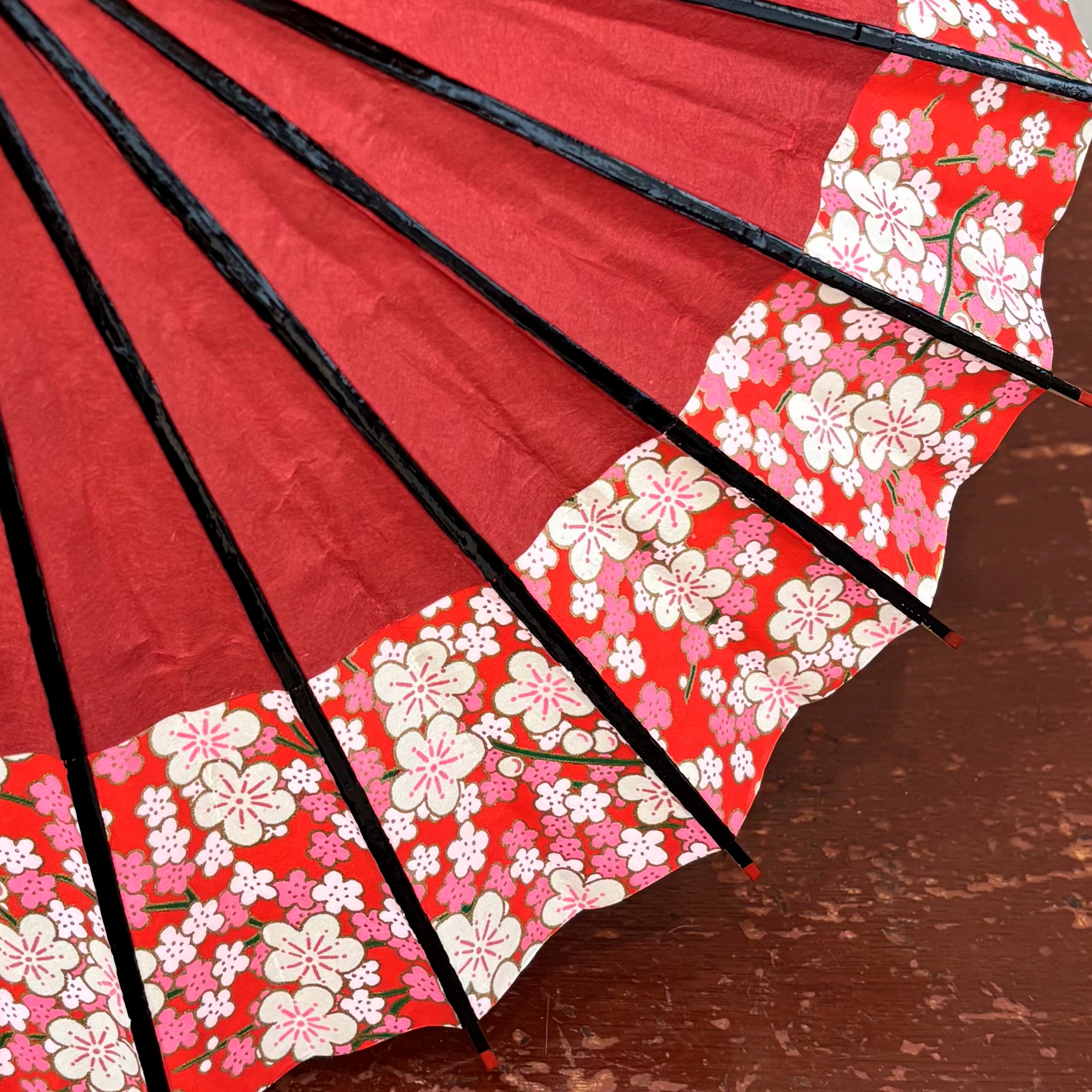 姫和傘 大寸『紅月に梅の花』