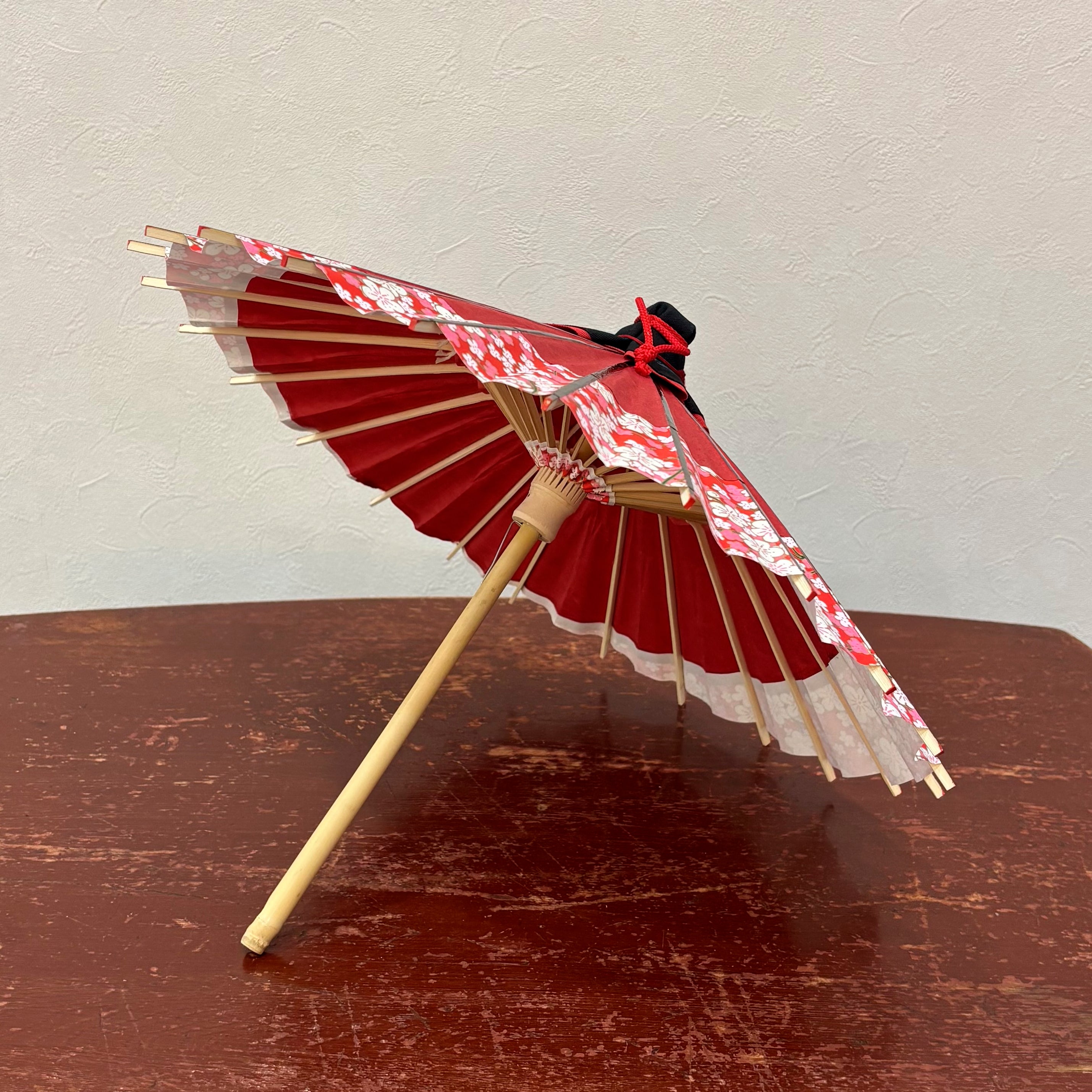 姫和傘 大寸『紅月に梅の花』