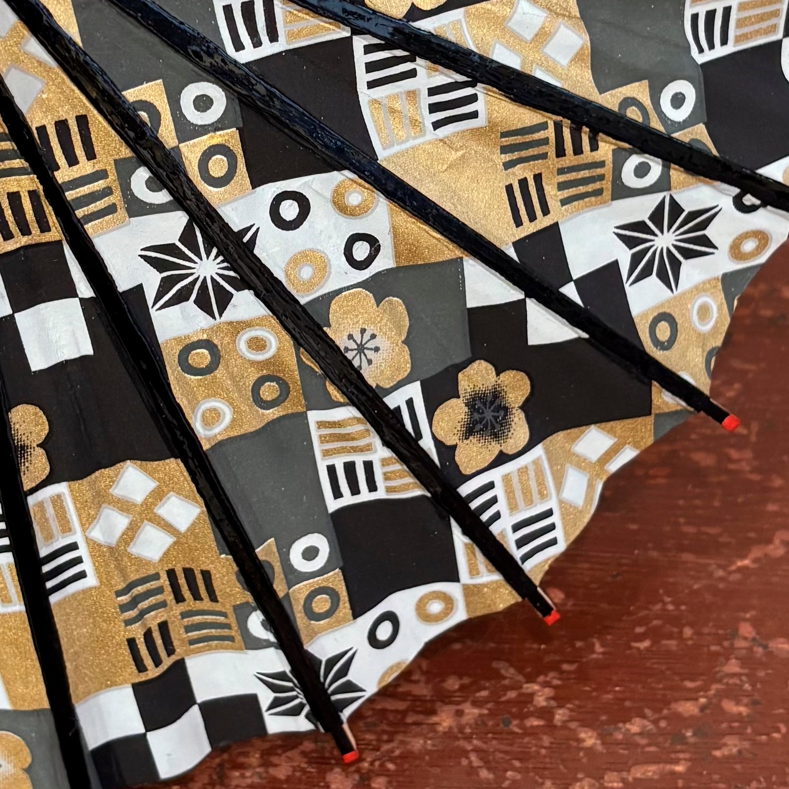 姫和傘 『金彩/モダン梅』