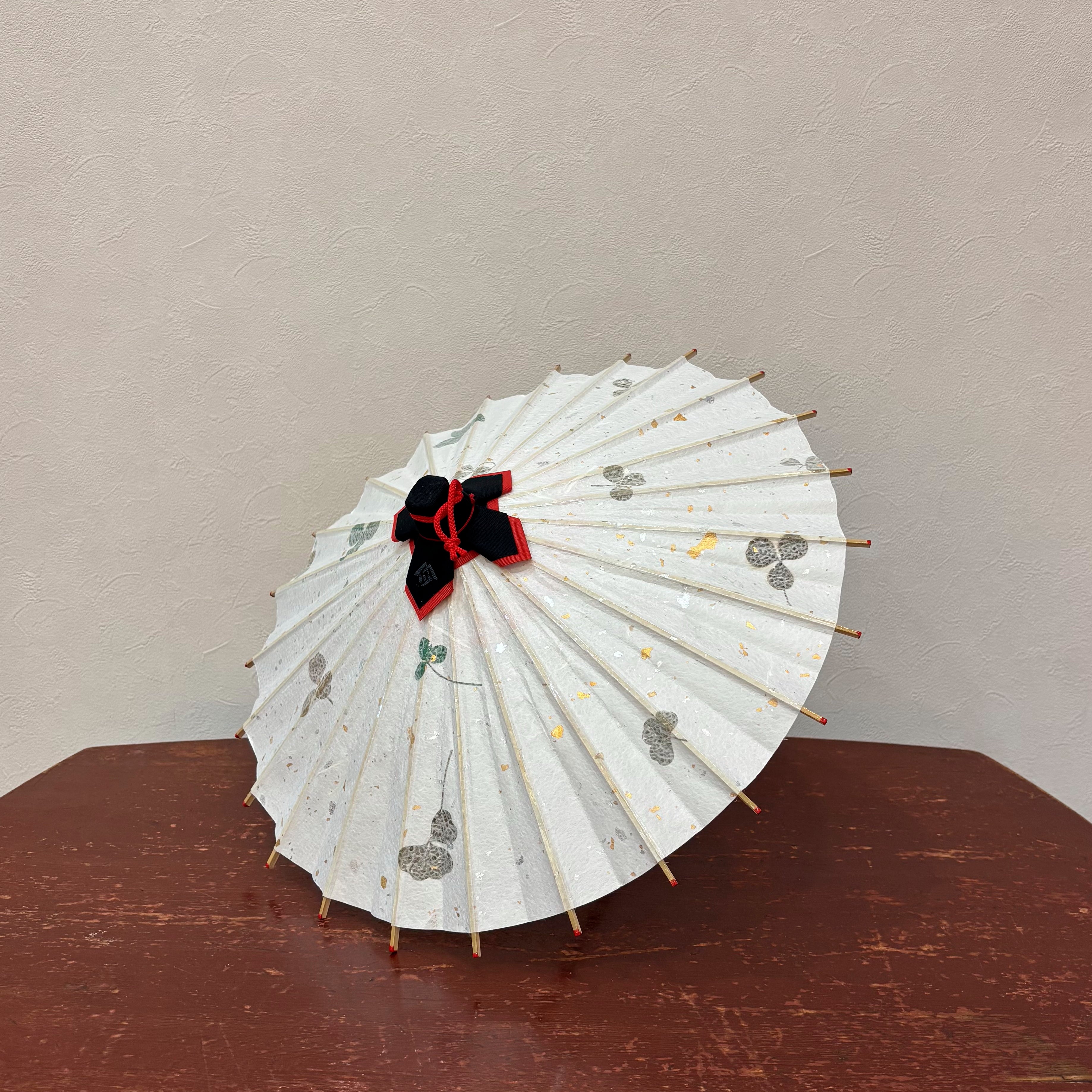 姫和傘 大寸 葉入りクローバー