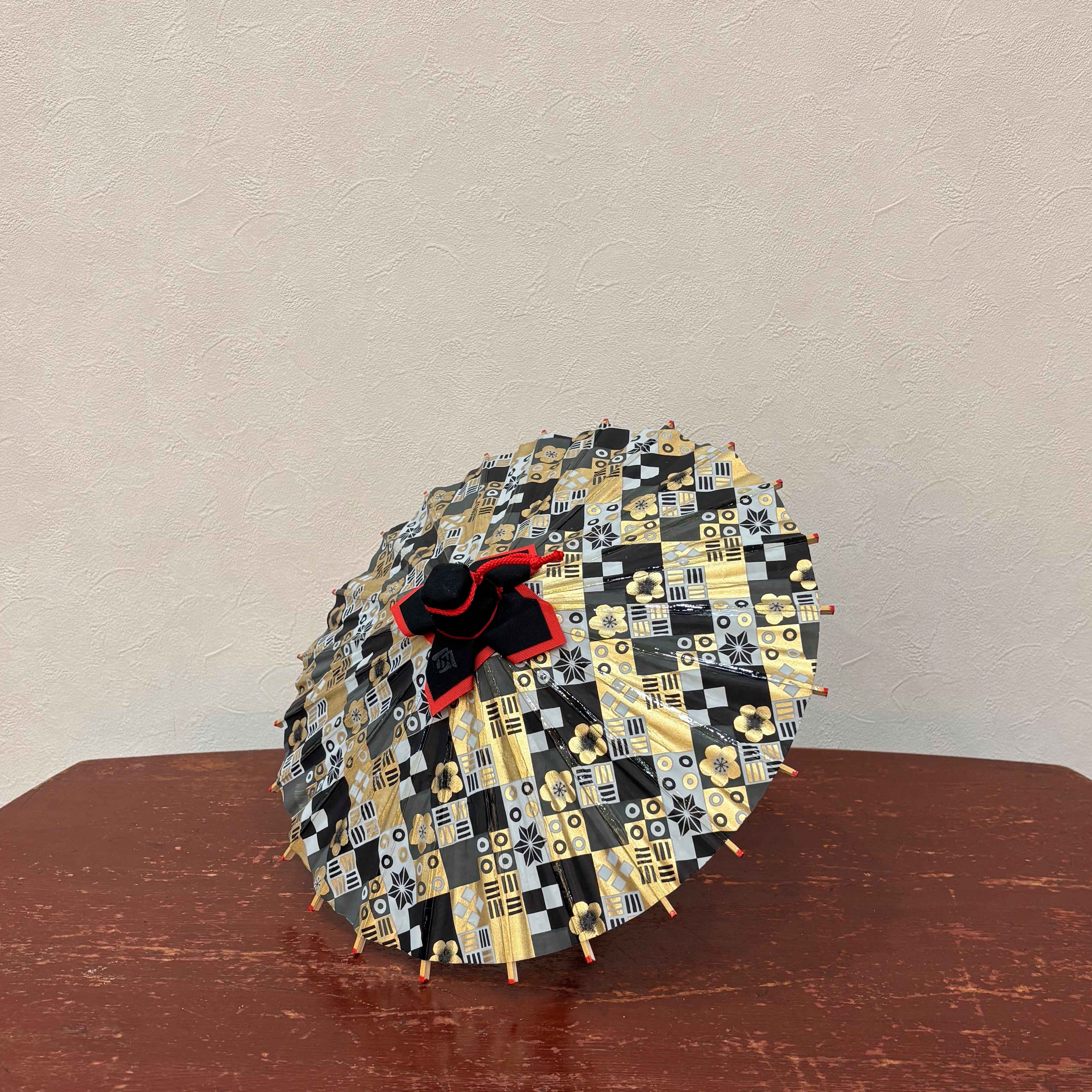 姫和傘 『金彩/モダン梅』クリア漆