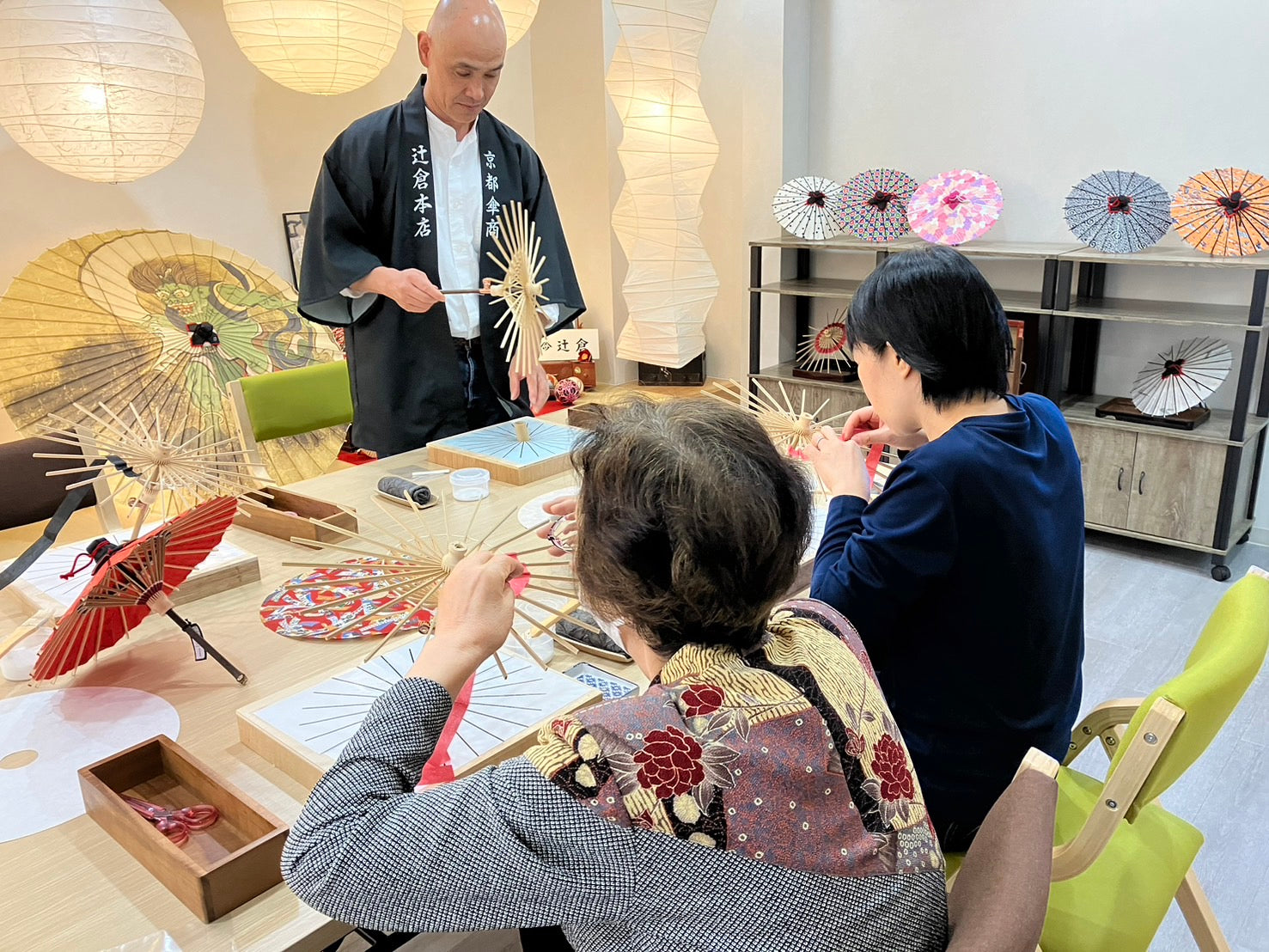オリジナル和傘作り体験が大好評！