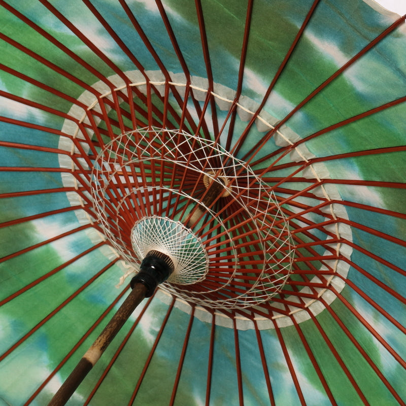 Black bamboo Japanese parasol "Edge" tie-dyed green