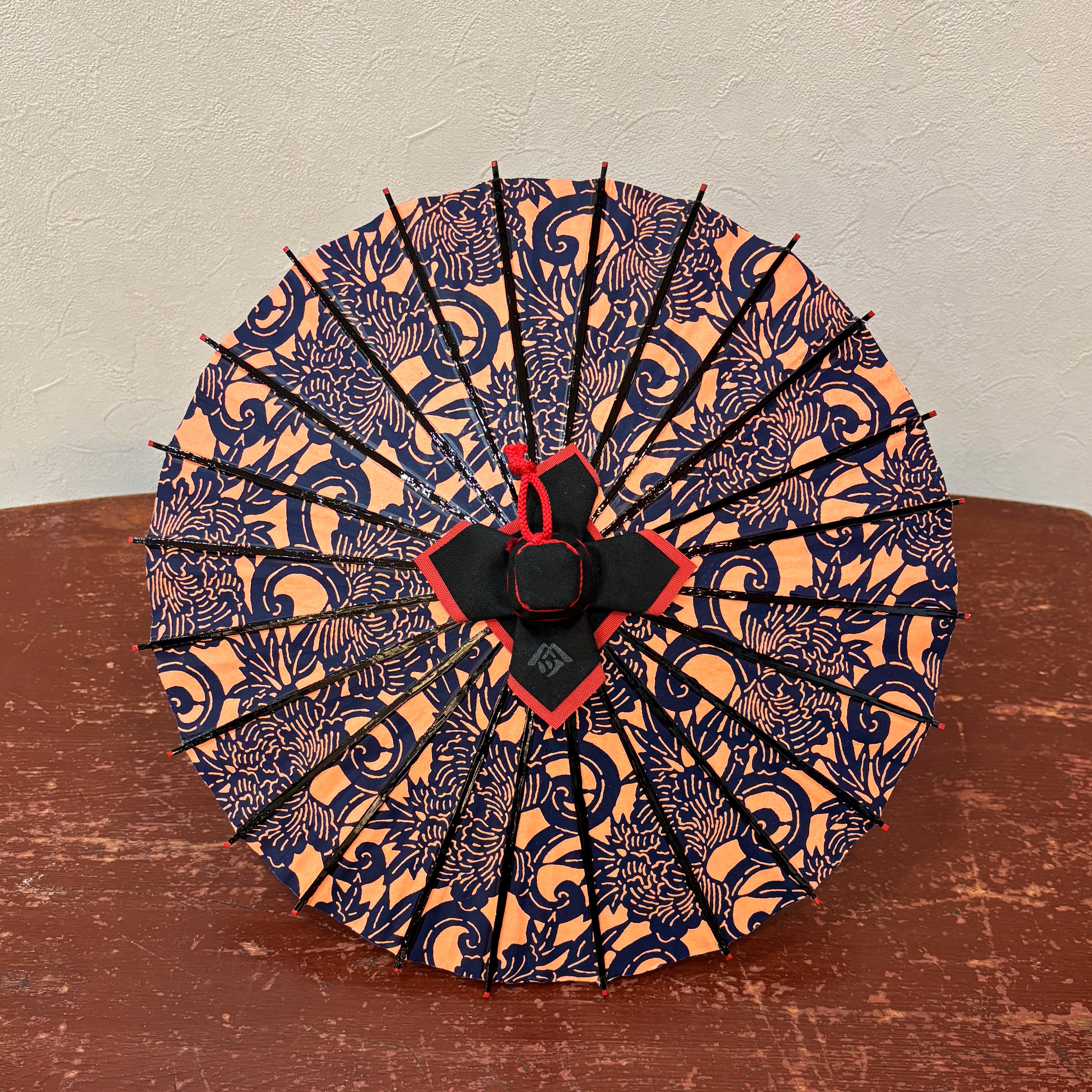 姫和傘 『牡丹唐草』エンジ