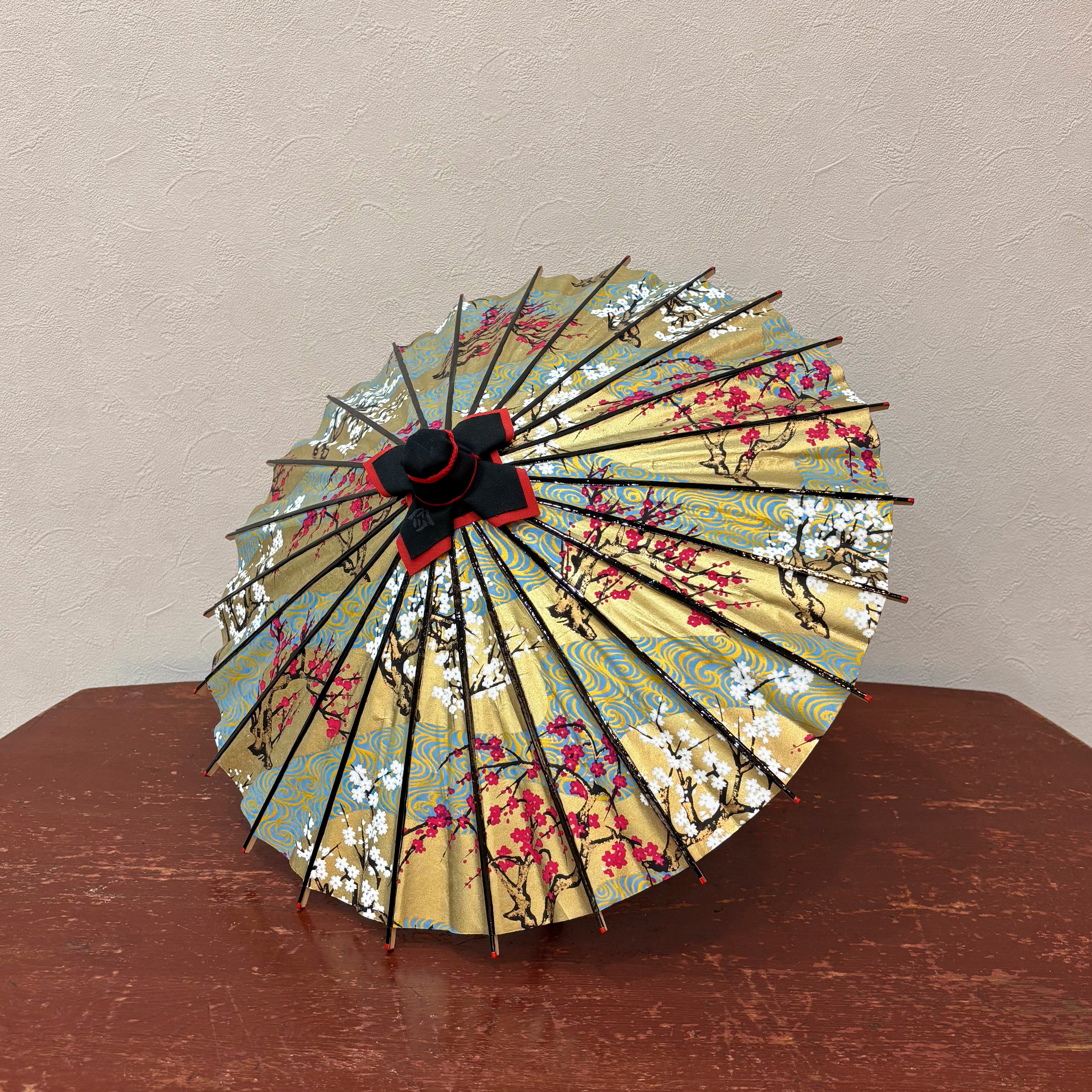 姫和傘 大寸 紅梅白梅観世流水