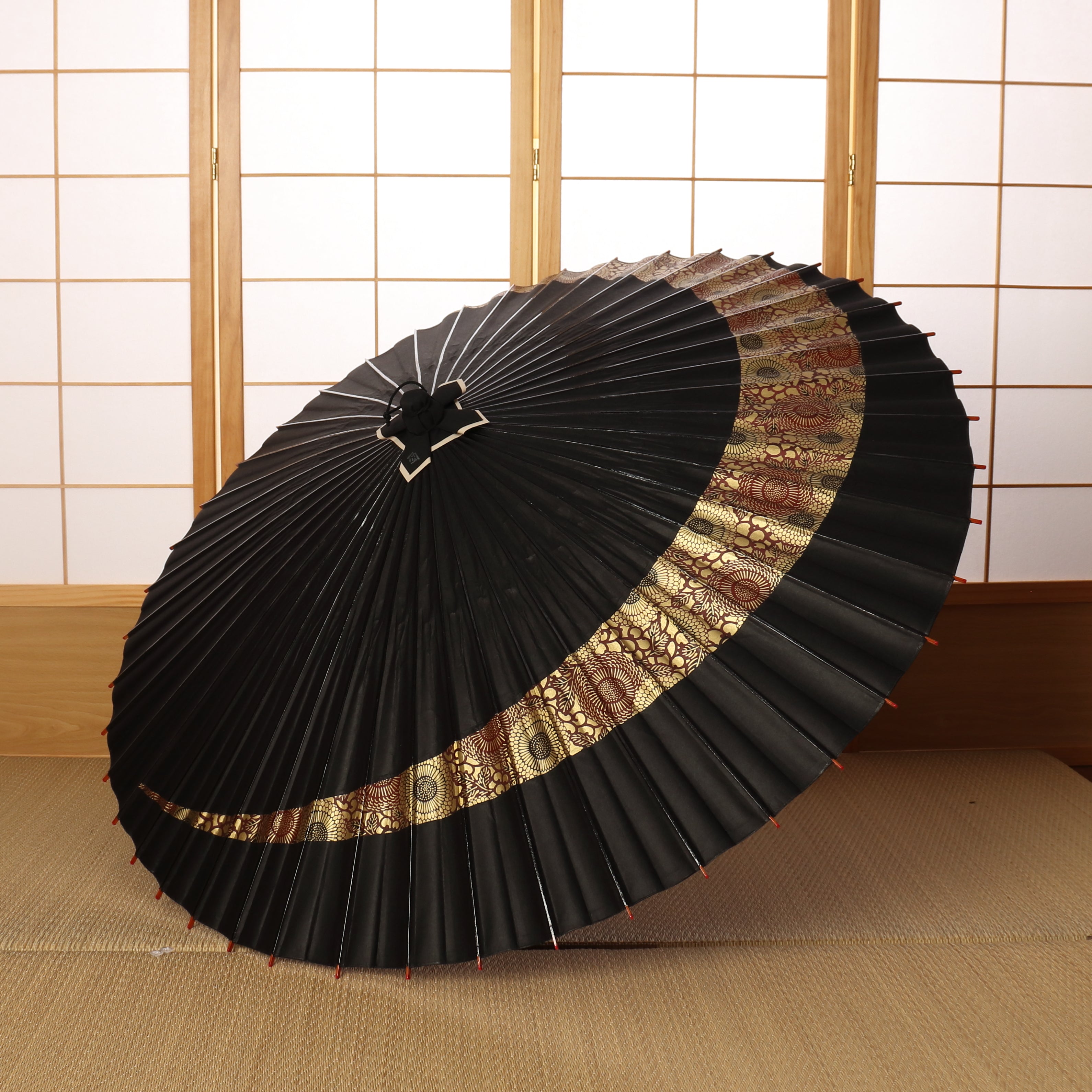 古典柄『巴』漆黒に菊唐草 金茶