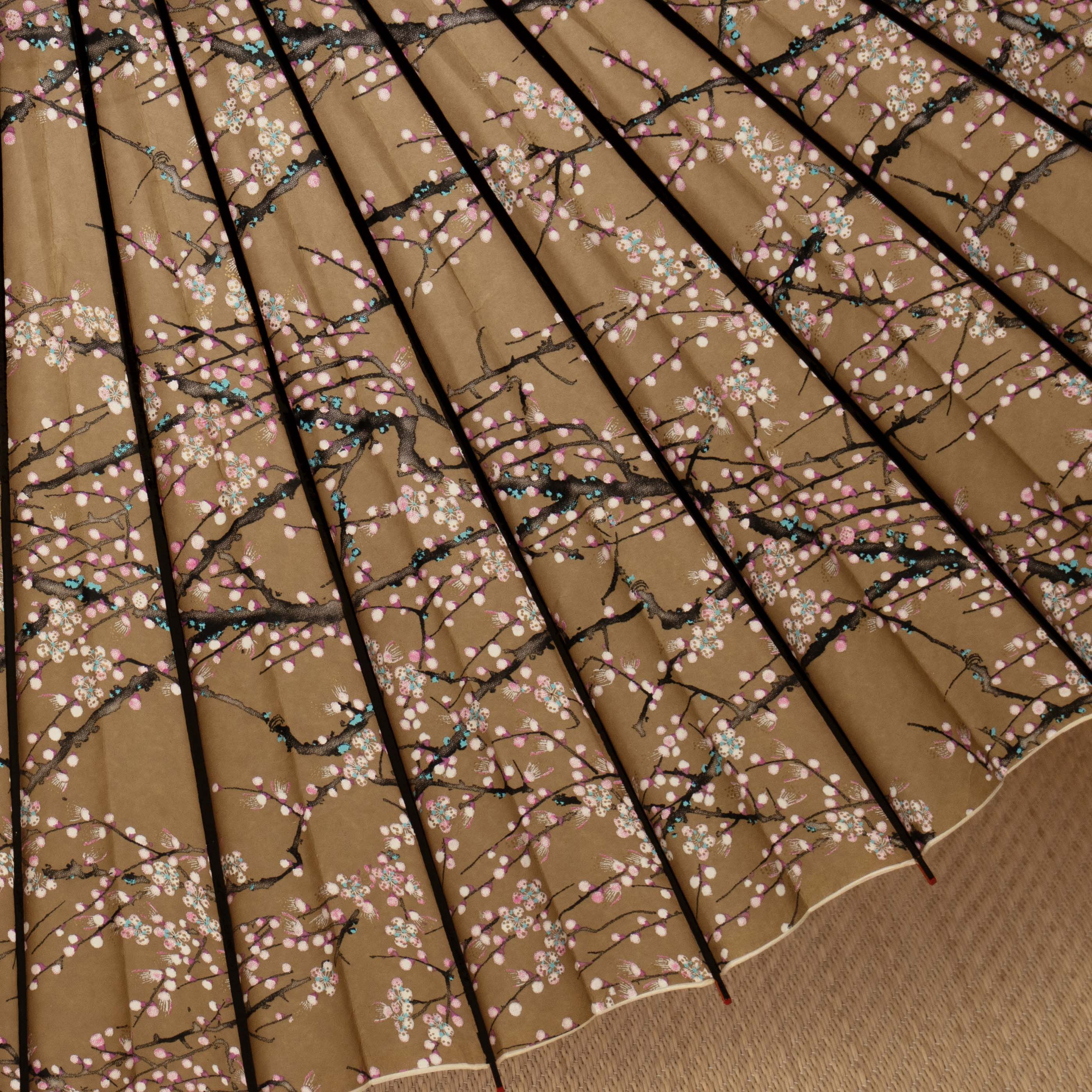 京友禅 黒竹『梅流水 くるみ色』