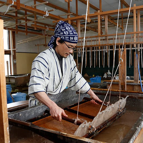 京都和傘屋辻倉_黒谷和紙